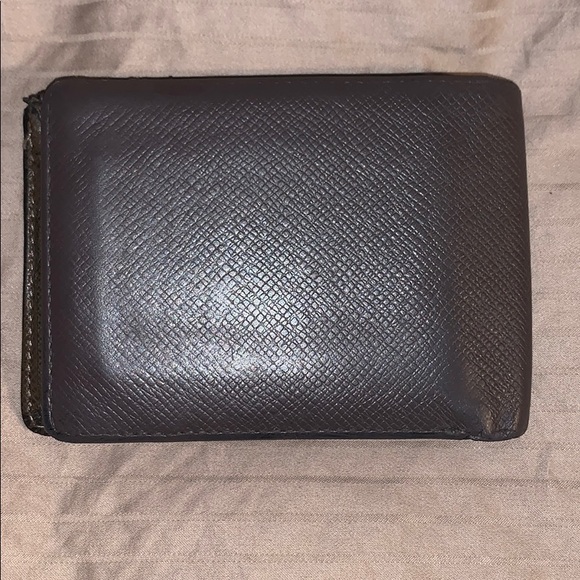 Louis Vuitton Epi Wallet - Picture 5 of 6